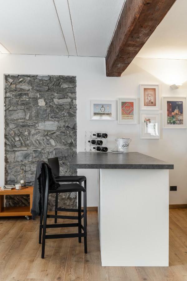 A Casa Nuccia Studio By Holiday Solutions Como Luaran gambar
